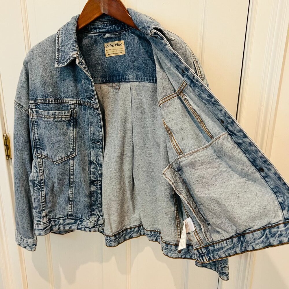 Free People Women's Denim Jacket Blue Cotton Blend Rumors Size L - We The Free - Picture 4 of 16